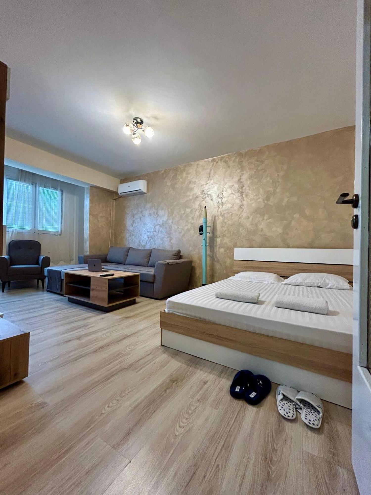 Петров 2 Apartment Враца Екстериор снимка
